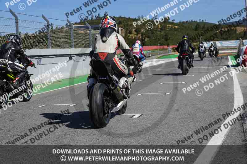 motorbikes;no limits;peter wileman photography;portimao;portugal;trackday digital images